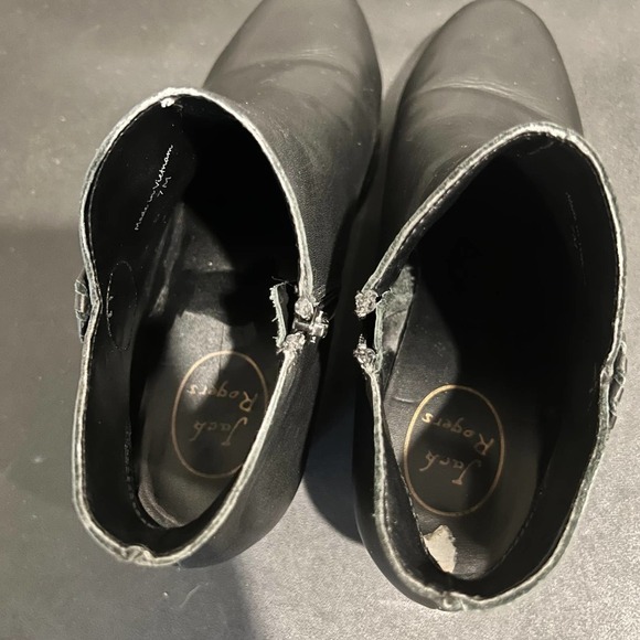 Jack Rogers Womens Bootie Black Leather Ankle Boots Side Zip Size 7M - Picture 4 of 8